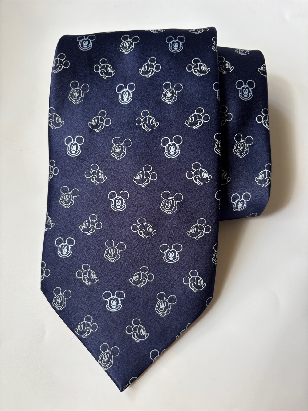 Disney Walt Disnay World Navy Silk Mickey Mouse Tie